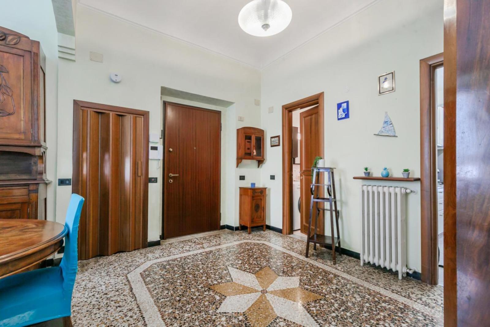"Ca Niella" Art And Fun 9 Minutes From The Sea Apartment Savona Exterior foto