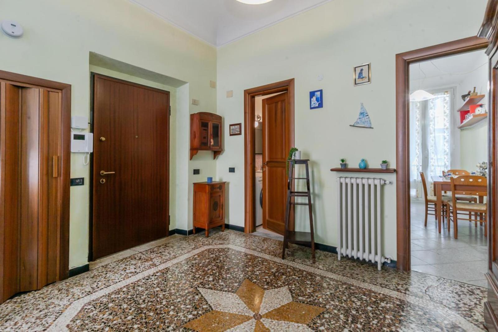 "Ca Niella" Art And Fun 9 Minutes From The Sea Apartment Savona Exterior foto
